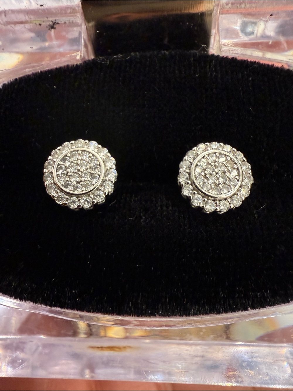 Classic Silver Diamond 💎 Pavé Circle Stud Earrings - Women's Jewelry